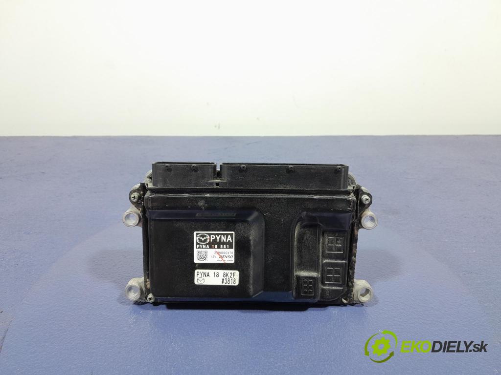 Mazda Cx-5 2017 řídící jednotka Motor: PYNA18881