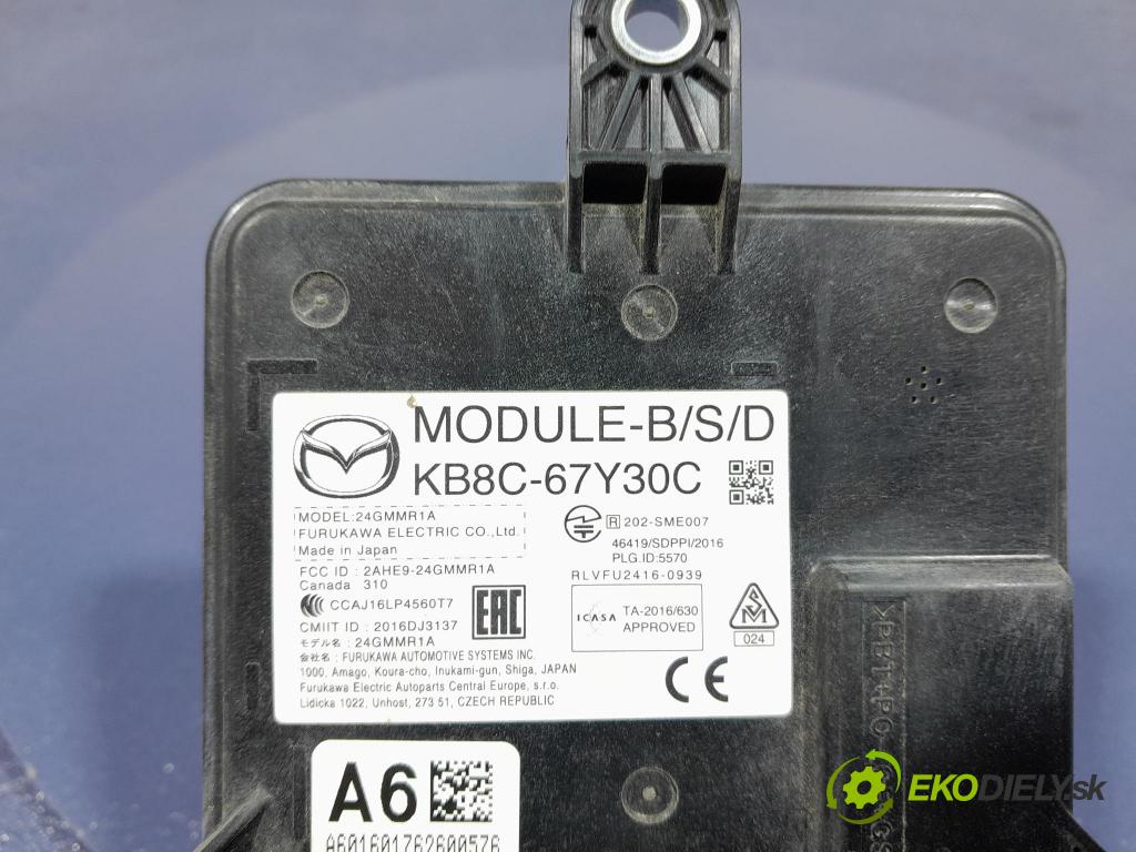 Mazda Cx-5 2017 Radar: KB8C67Y30C
