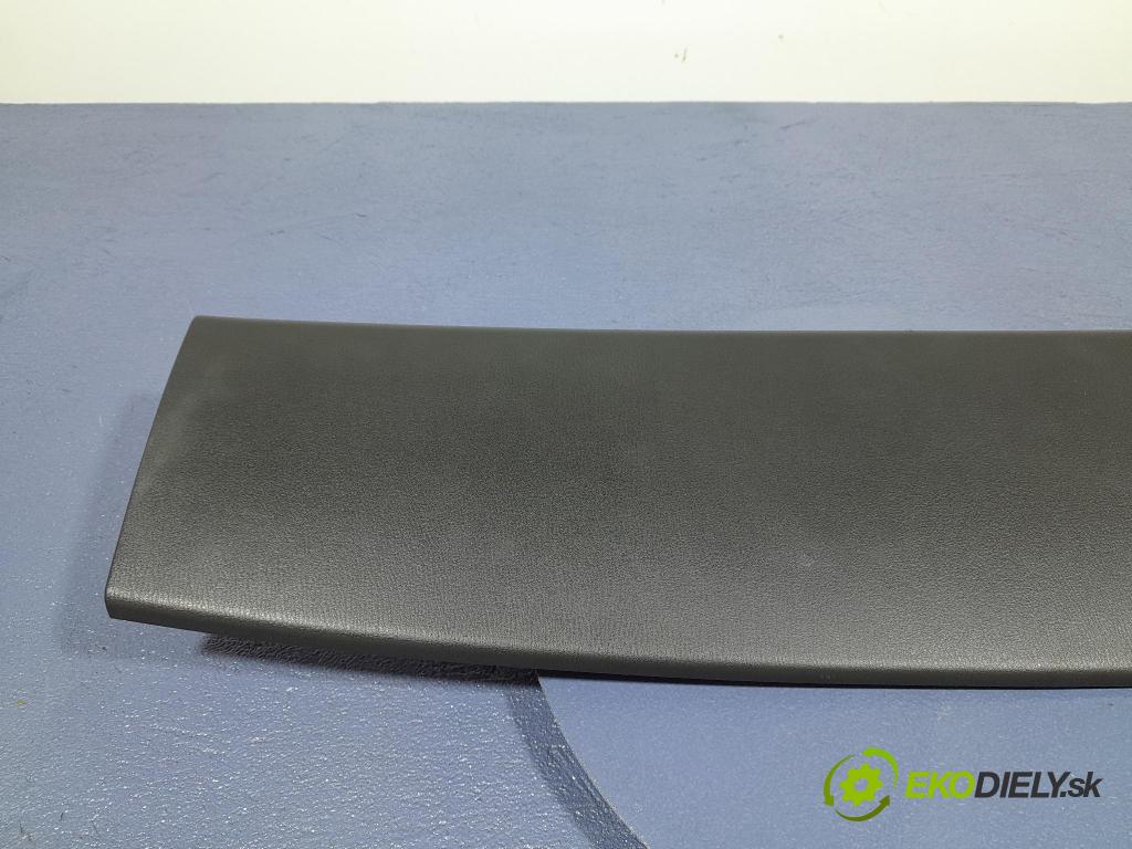 Mazda Cx-5 2017 kryt Plast: Interiéry: KB7W68930