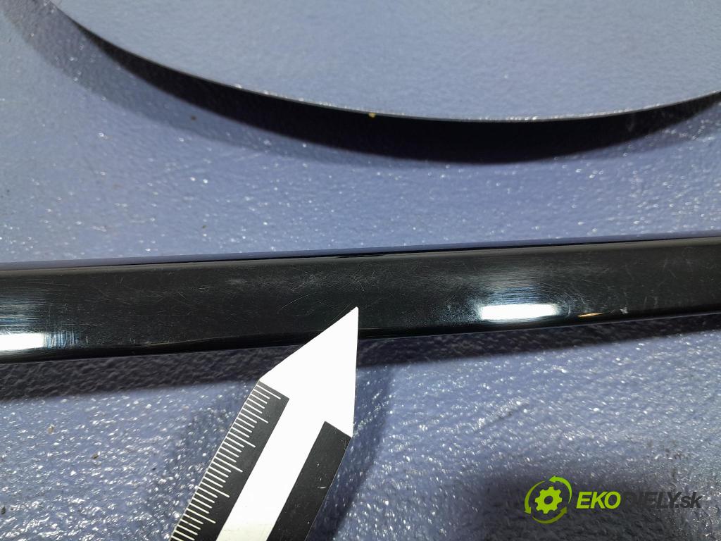 Bmw X5 2020 lišta Dekoratívní: