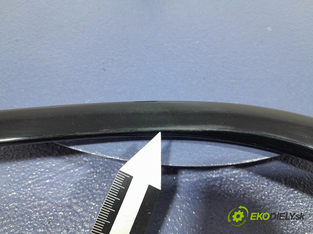 Bmw X5 2020 lišta Dekoratívní: