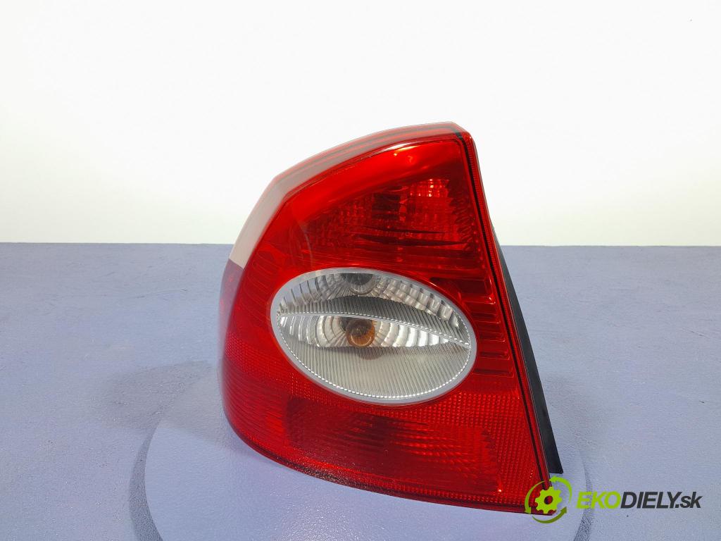 Ford Focus 2009 svetlo / reflektor zad ľavá Vonkajsia: 5M51-13405-B