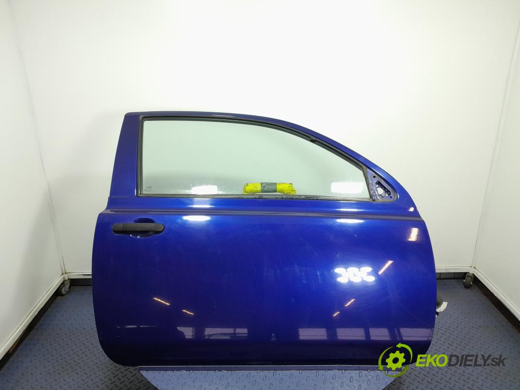 Nissan Micra 2003 dvere Predné pravé 01