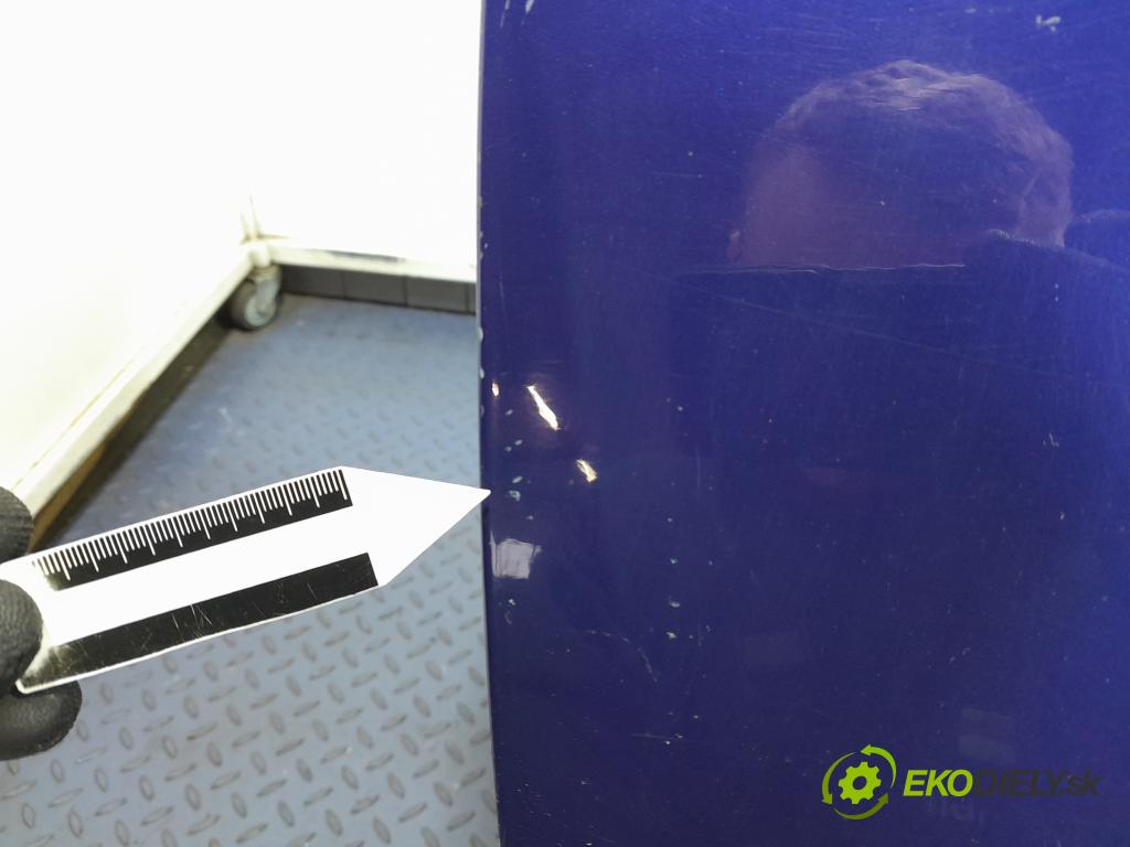 Nissan Micra 2003 dvere Predné pravé 01