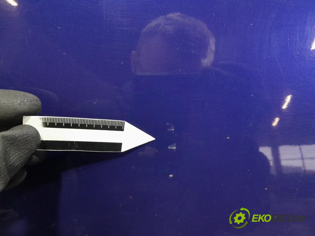 Nissan Micra 2003 dvere Predné pravé 01