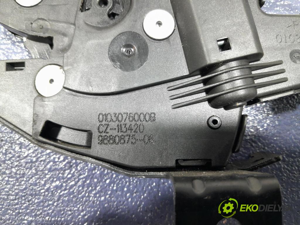 Bmw X5 2020 zámek Klapky: kufr 9880875