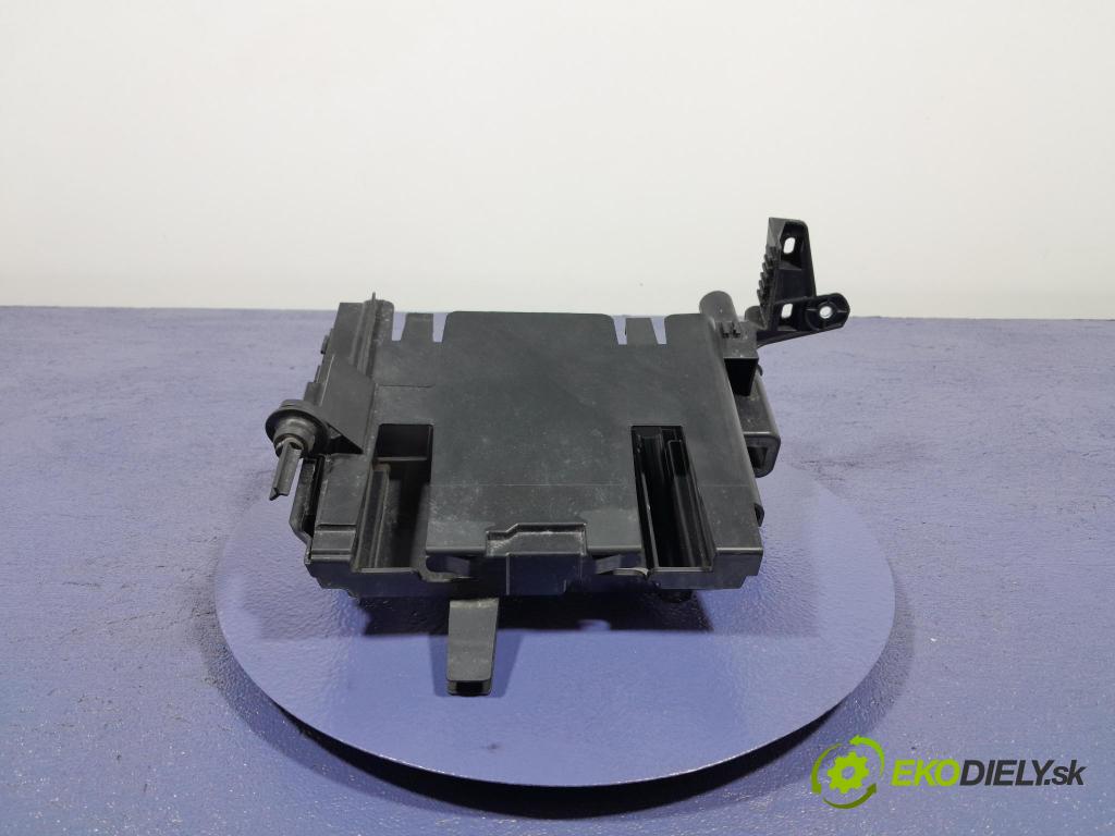 Bmw X5 2020 řídící jednotka Motor: 8654215