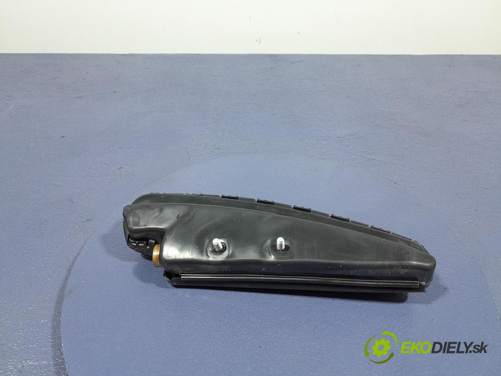 Mercedes S-klasa 2021 Airbag: Sedačka: x A2238603200