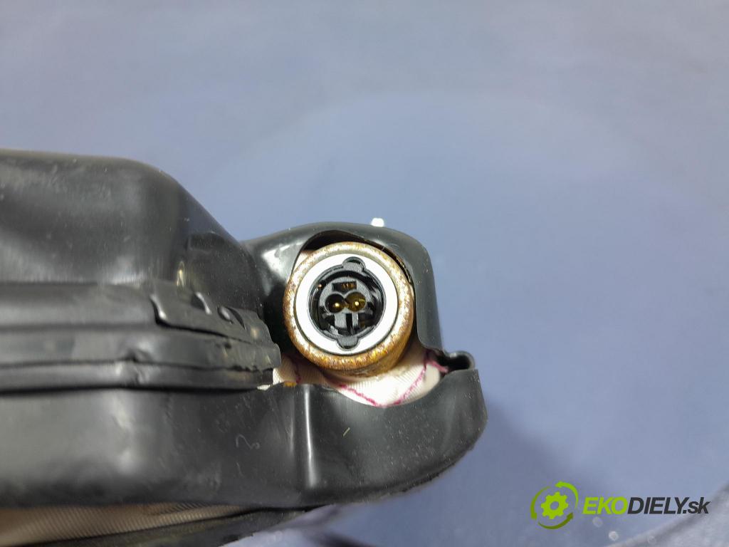 Mercedes S-klasa 2021 Airbag: Sedačka: x A2238603200