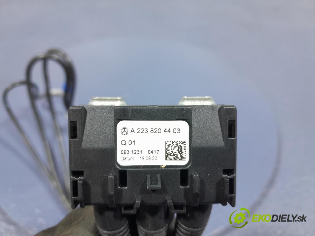 Mercedes S-klasa 2021 instalace Elektrický: A2238204403