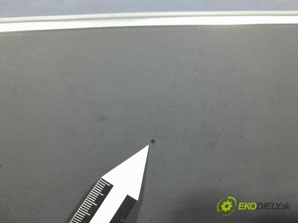 Mercedes S-klasa 2021 lišta Dekoratívní: Uvnitř A2236903804