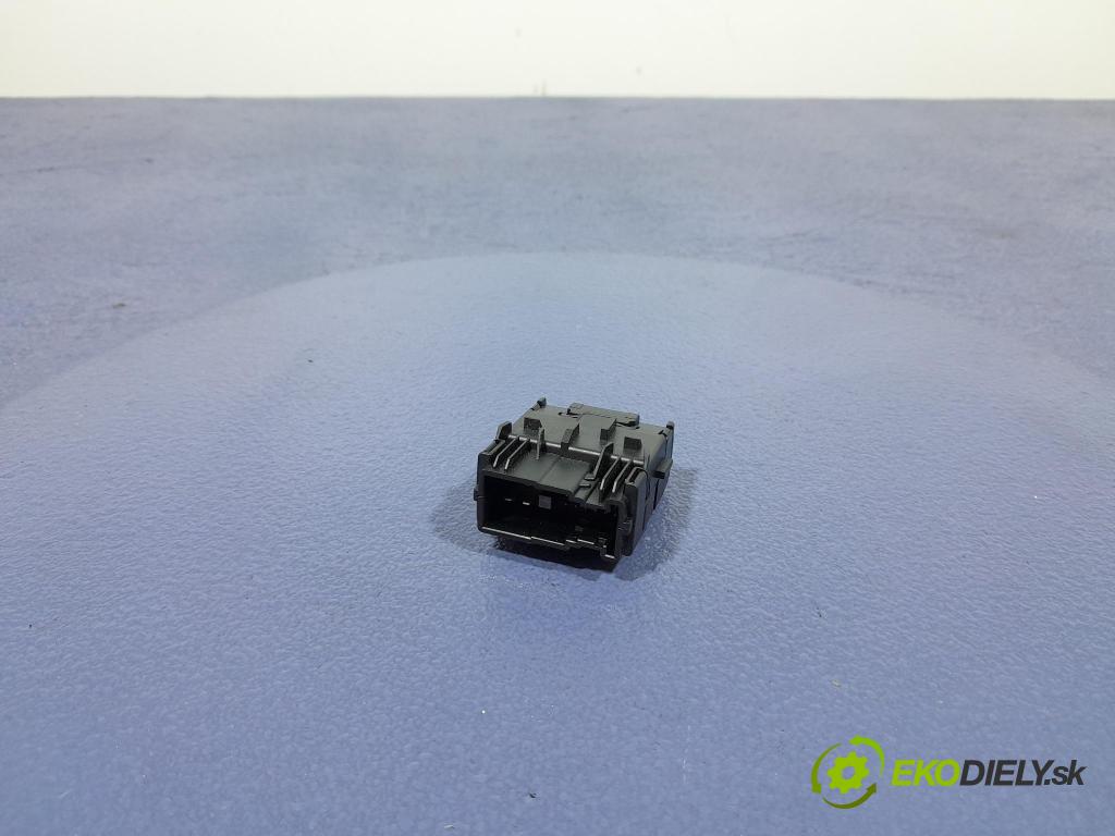 Mercedes S-klasa 2021 instalace Elektrický: A2238200202