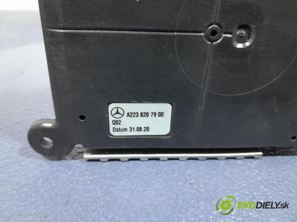 Mercedes S-klasa 2021 řídící jednotka A2238207900