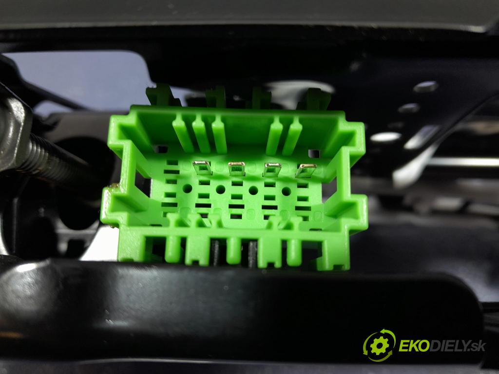 Mercedes S-klasa 2021 Sedadlo zadní A2239207902