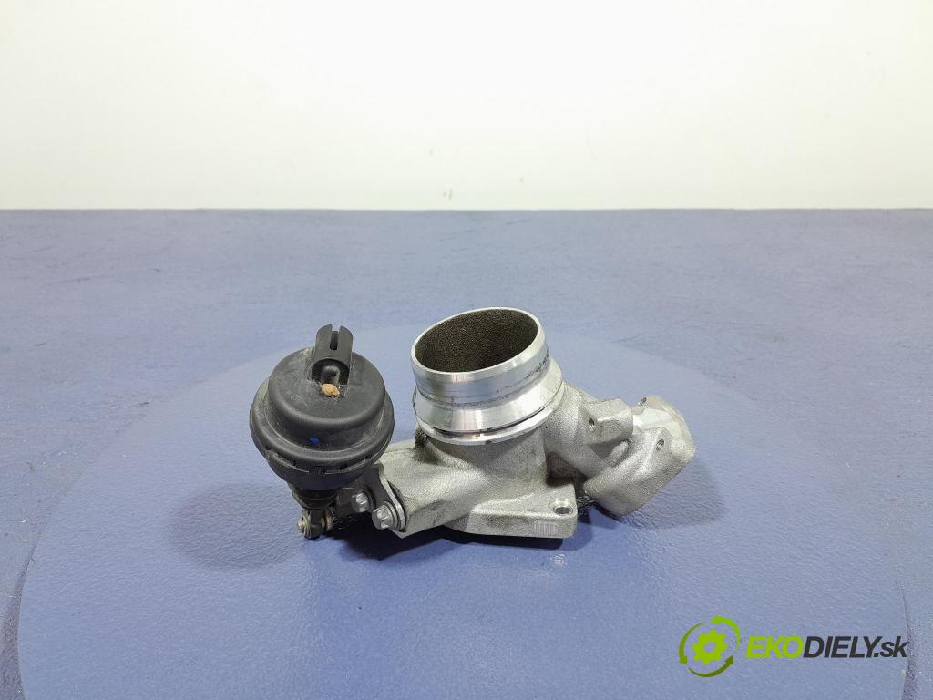 Bmw X5 2020 trubka Vzduch: 8580072