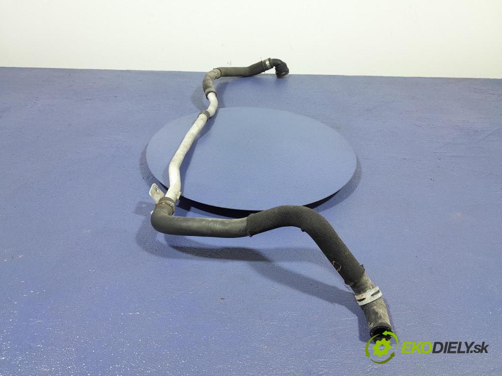 Bmw X5 2020 trubka Chladič: 9398799