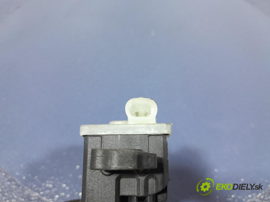 Bmw X5 2020 Aktuátor: 7378259