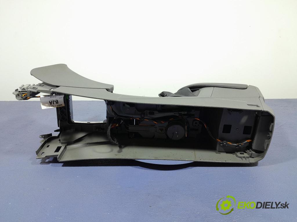 Ford Focus 2009 loketní opěrka 