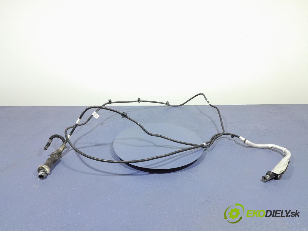 Bmw X5 2020 trubka Paliva: 7440017