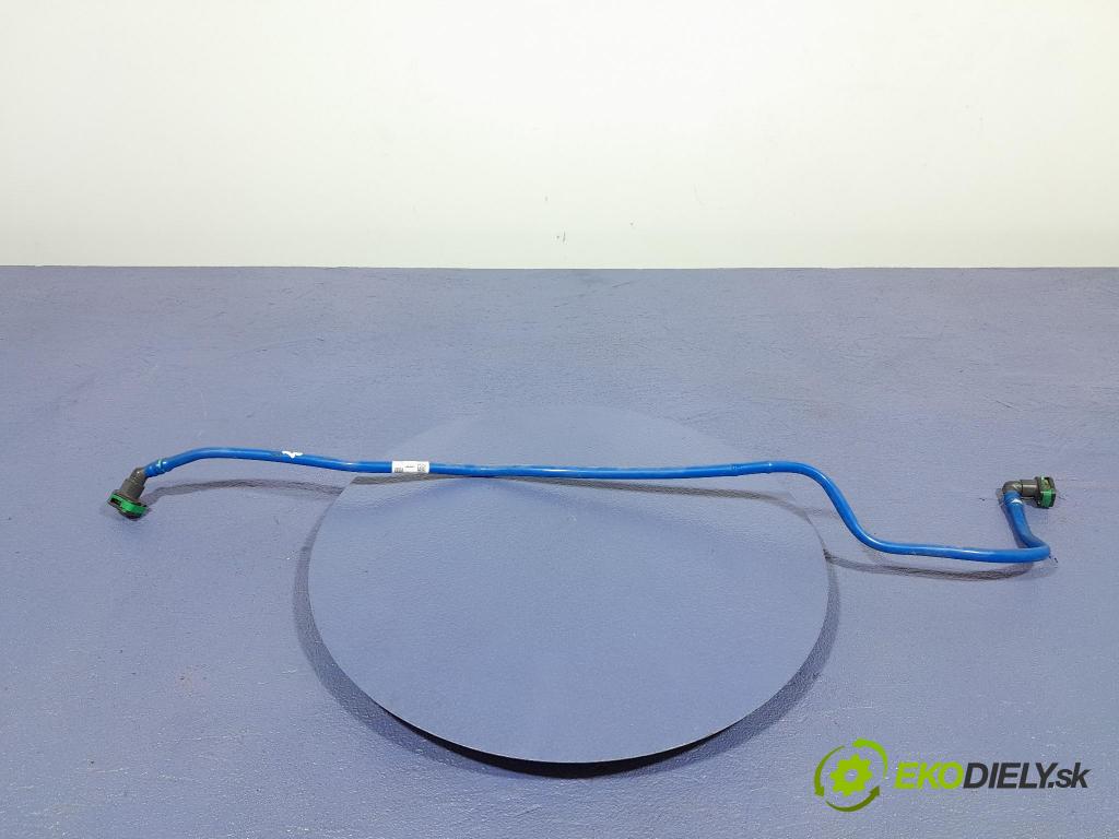 Bmw X5 2020 trubka Paliva: 9895498