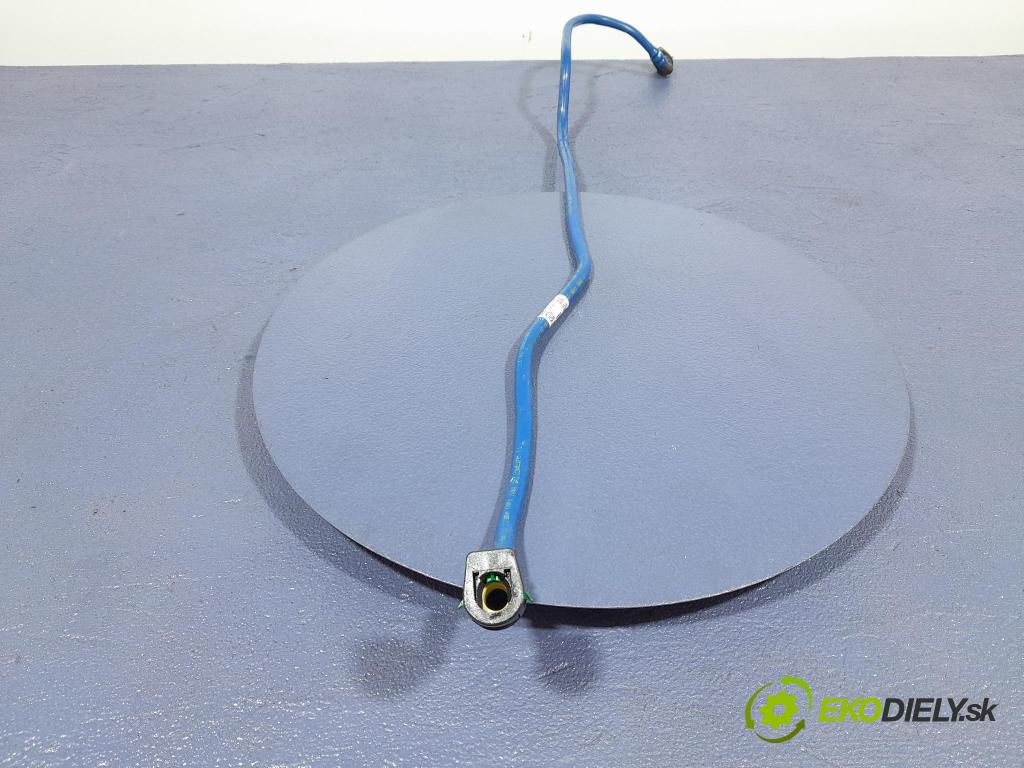 Bmw X5 2020 trubka Paliva: 9895498