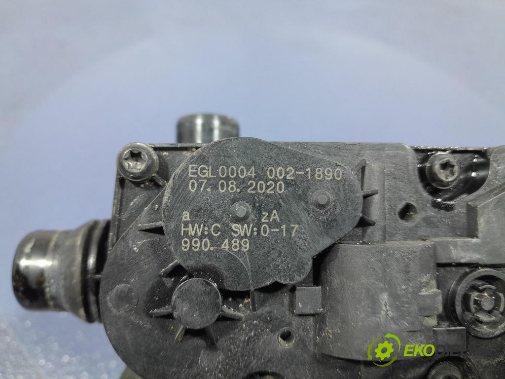 Mercedes S-klasa 2021 trubka Chladič: A0005061300