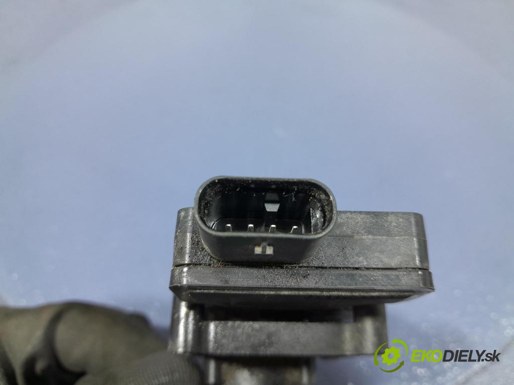 Mercedes S-klasa 2021 trubka Chladič: A0005061300