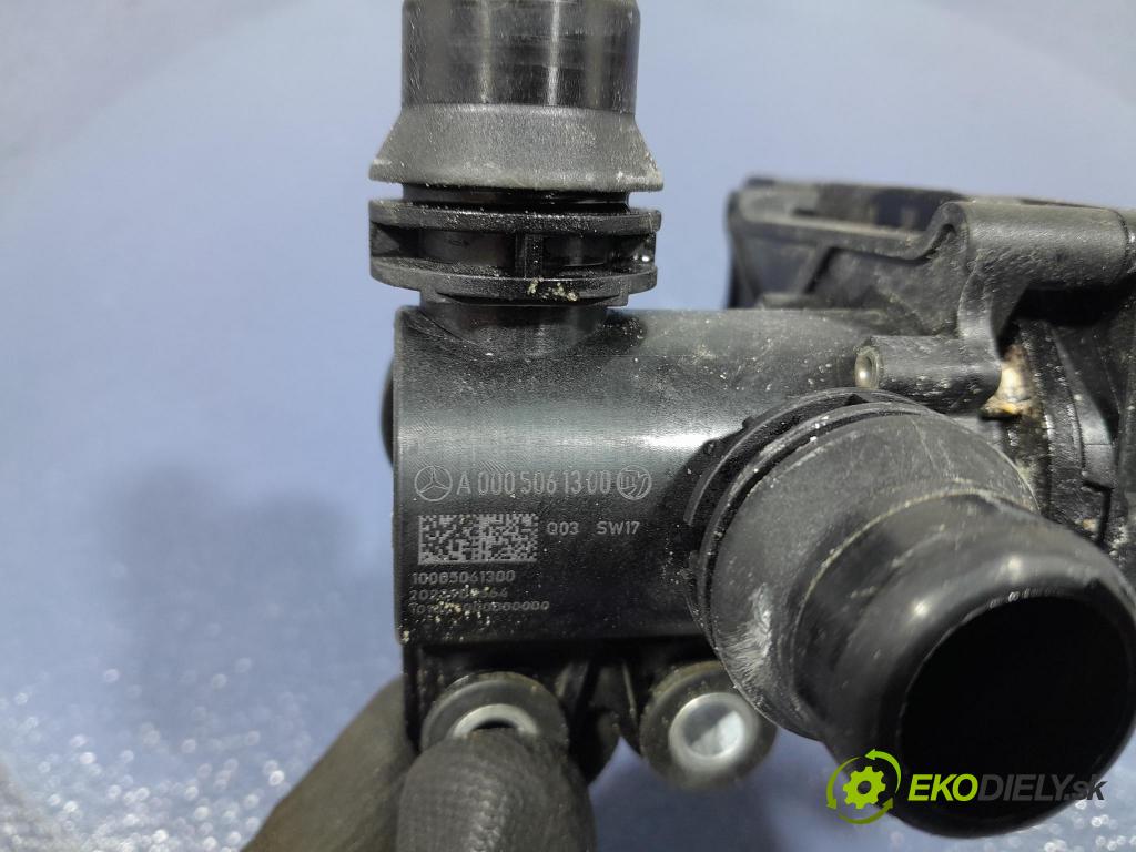 Mercedes S-klasa 2021 trubka Chladič: A0005061300