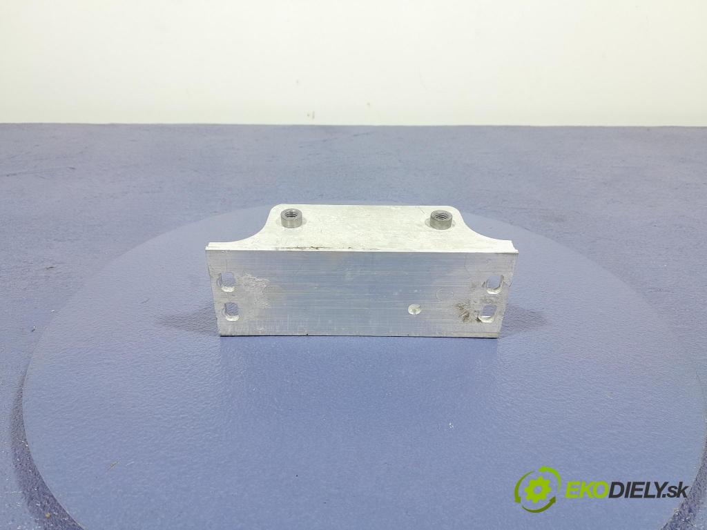 Mercedes S-klasa 2021 výztuha Čelní / stěna Přední A2236206100