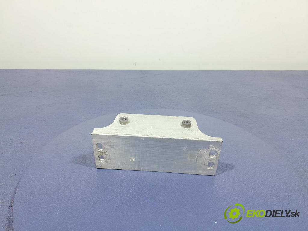 Mercedes S-klasa 2021 výztuha Čelní / stěna Přední A2236206200