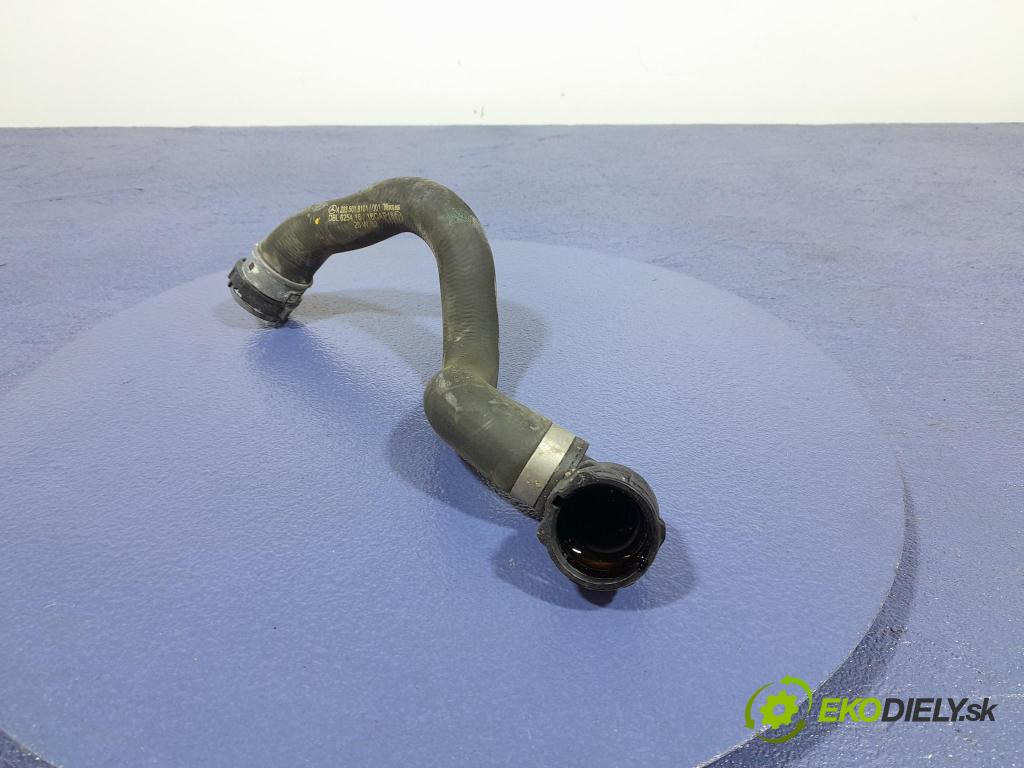 Mercedes S-klasa 2021 trubka Chladič: A2235018101