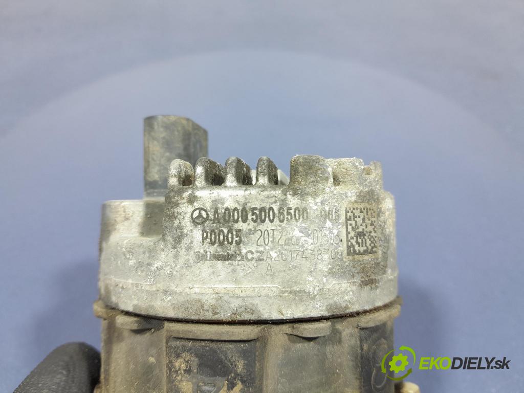 Mercedes S-klasa 2021 čerpadlo Voda A0005006500