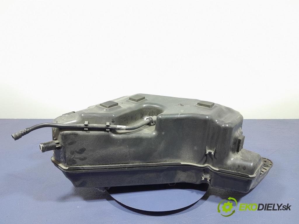 Bmw X5 2020 Nádrž: AdBlue 7440009