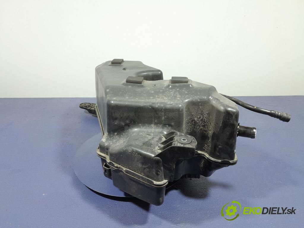 Bmw X5 2020 Nádrž: AdBlue 7440009