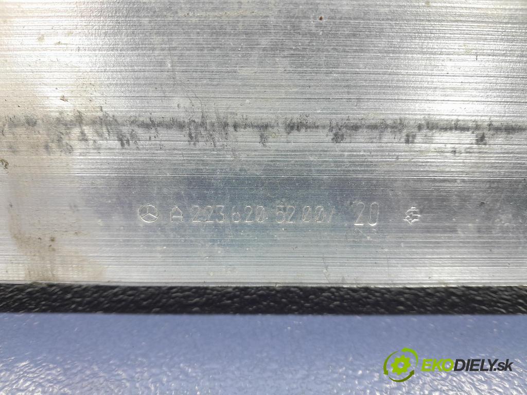 Mercedes S-klasa 2021 výztuha narazník před A2236205200