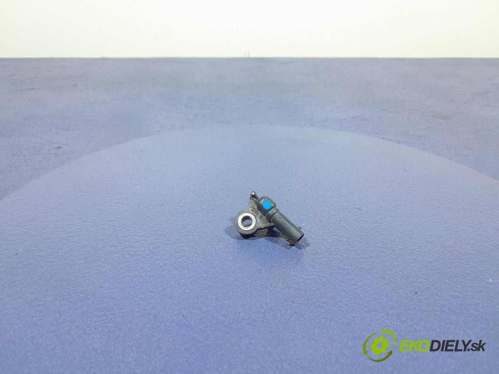 Mercedes S-klasa 2021 snímač Dopady / Ochrana Chodci. A2239052400