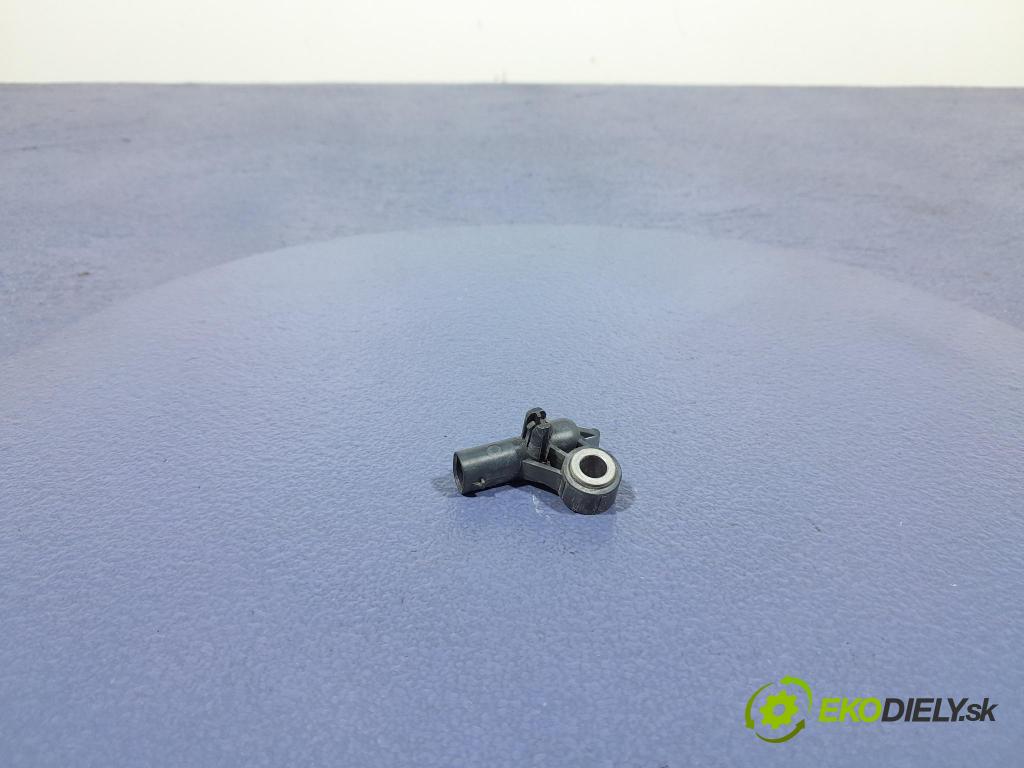 Mercedes S-klasa 2021 snímač Dopady / Ochrana Chodci. A2239052400