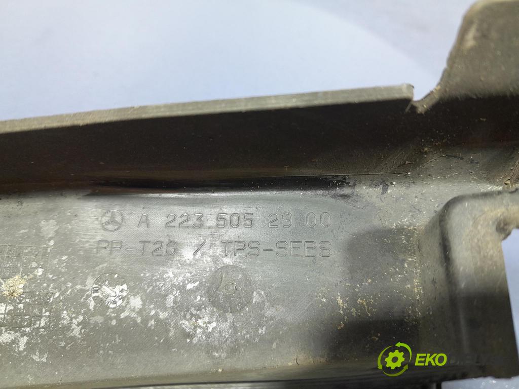 Mercedes S-klasa 2021 Vstup: Vzduch: A2235052900