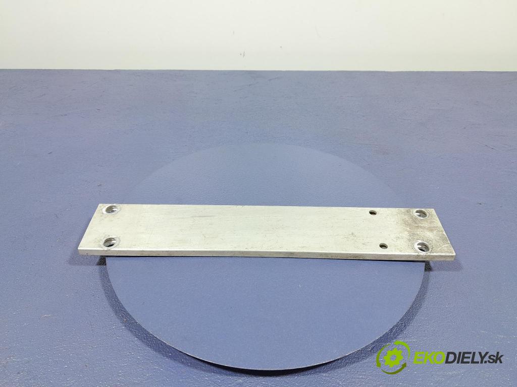 Mercedes S-klasa 2021 kryt Plast: podvozek: A2236163800