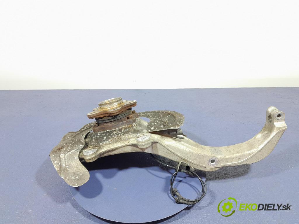 Bmw X5 2020 náboj levá 6876655