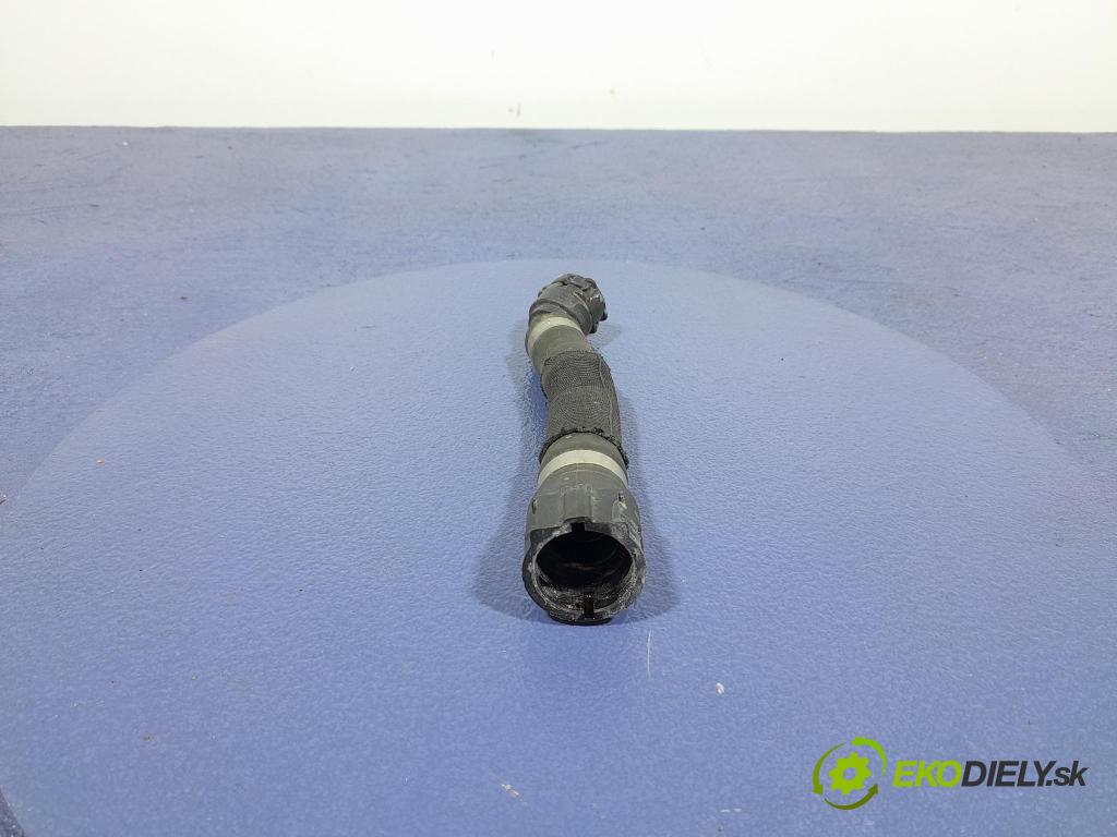 Mercedes S-klasa 2021 rúrka Chladič: