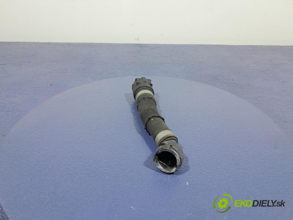 Mercedes S-klasa 2021 rúrka Chladič: