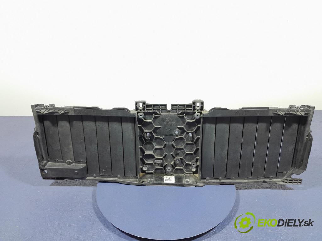 Mercedes S-klasa 2021 Vstup: Vzduch: A2235006200