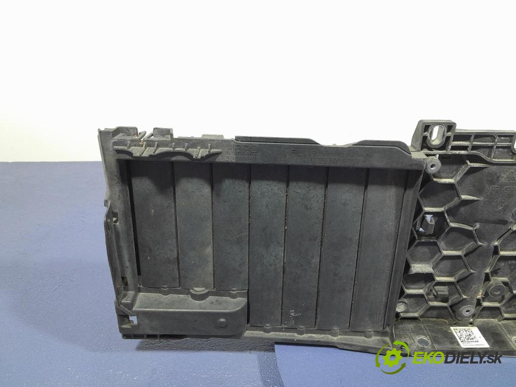 Mercedes S-klasa 2021 Vstup: Vzduch: A2235006200