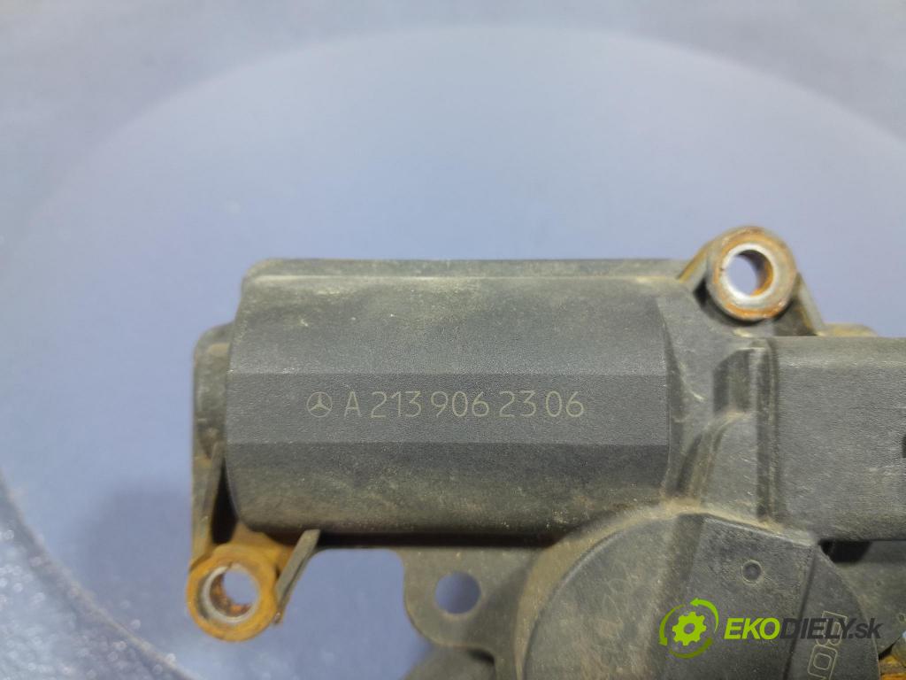 Mercedes S-klasa 2021 riadiaca jednotka A2139062306