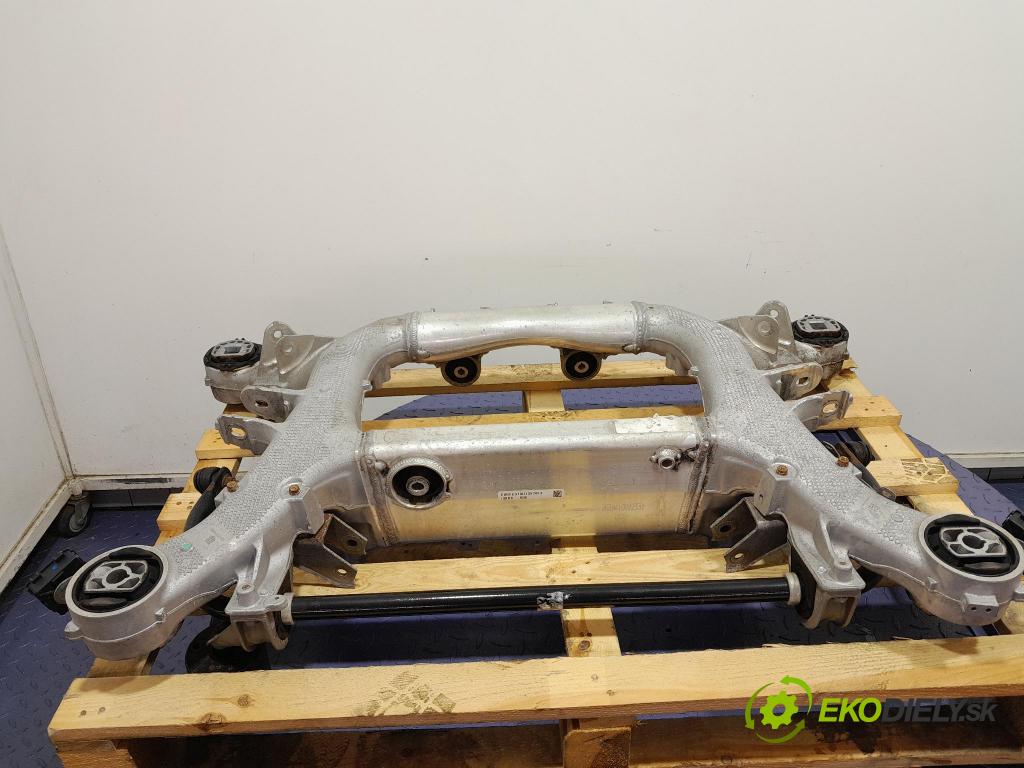 Bmw X5 2020 výztuha Pozastavenia: Zad: 6894149