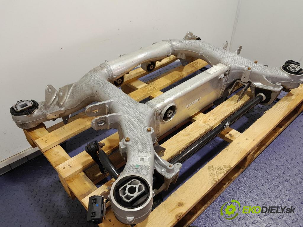 Bmw X5 2020 výztuha Pozastavenia: Zad: 6894149