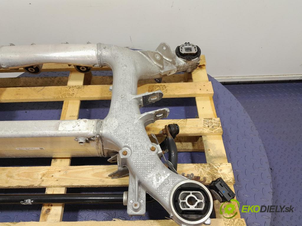 Bmw X5 2020 výztuha Pozastavenia: Zad: 6894149