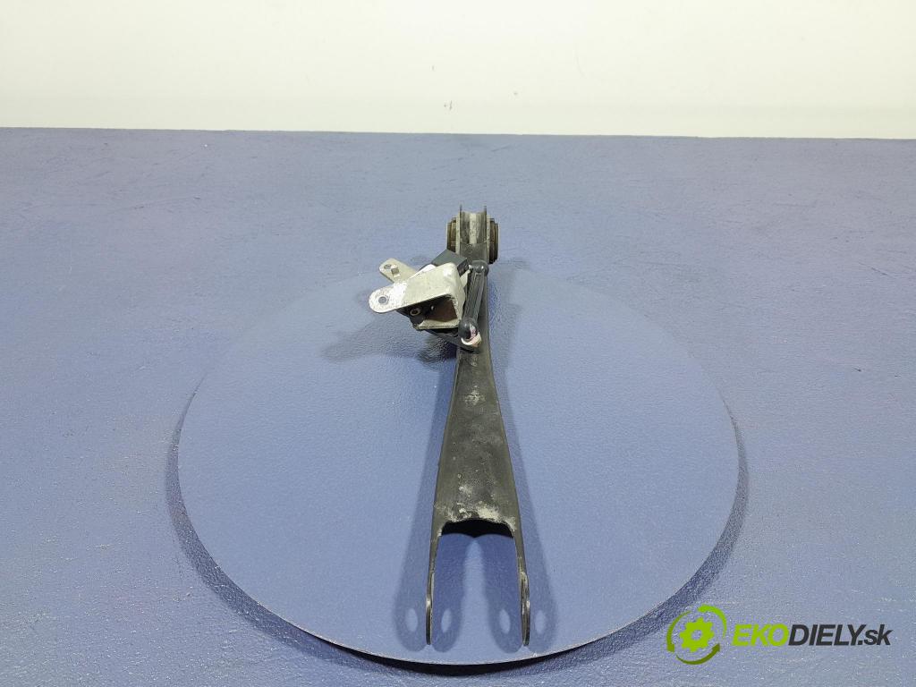 Bmw X5 2020 Zad: v pravo: 6878037