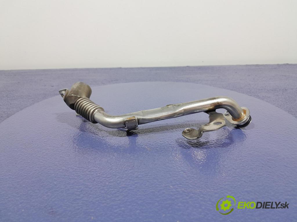 Mercedes S-klasa 2021 trubka Chladič: A6562033900